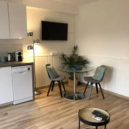 émeraude Croisette *