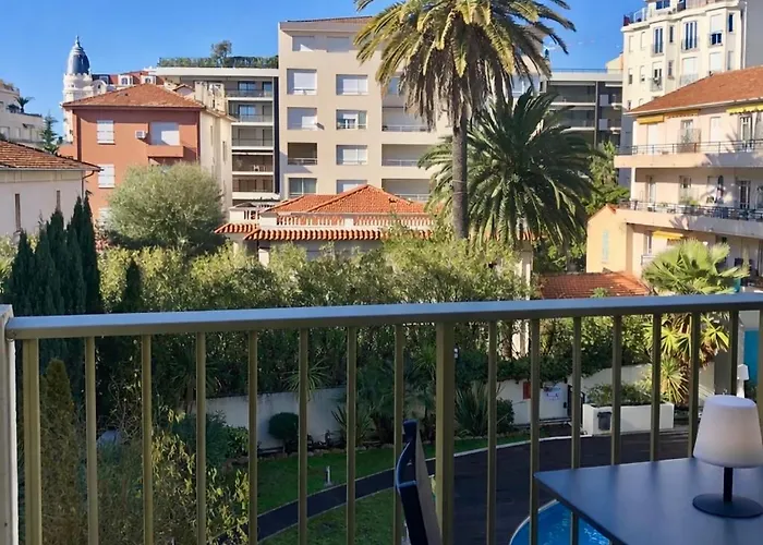 アパート Emeraude Croisette カンヌ